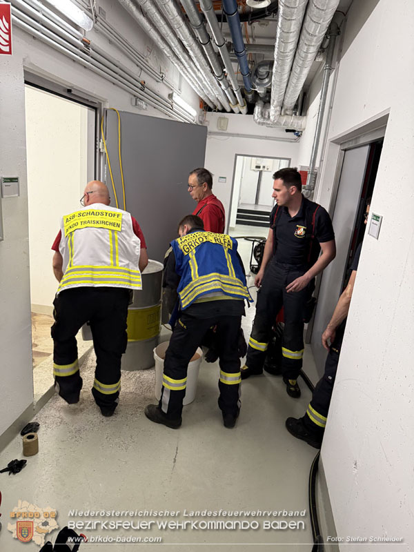 20250613_Feuerwehreinsatz wegen Gebrechen in Tankanlage für ein Notstromaggregat  Foto: Stefan Schneider BFKDO BADEN