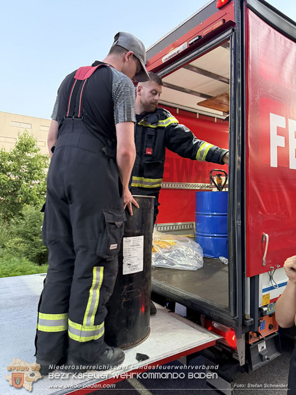 20250613_Feuerwehreinsatz wegen Gebrechen in Tankanlage für ein Notstromaggregat  Foto: Stefan Schneider BFKDO BADEN