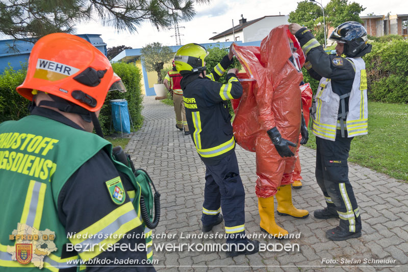 20250628_Schadstoffeinsatz im Erlebnisbad Leobersdorf Foto: Stefan Schneider BFKDO BADEN 20250628_Schadstoffeinsatz im Erlebnisbad Leobersdorf Foto: Stefan Schneider BFKDO BADEN