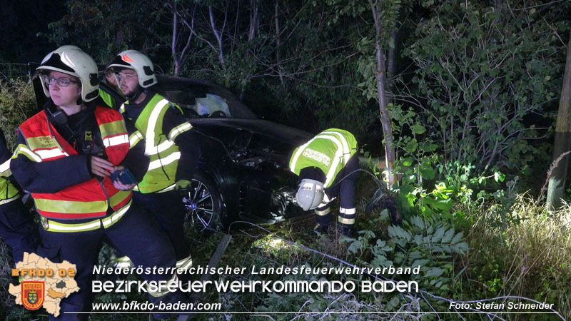 20250701_Nächtlicher Unfall auf der A2 beim Knoten Guntramsdorf Foto: Stefan Schneider BFKDO BADEN
