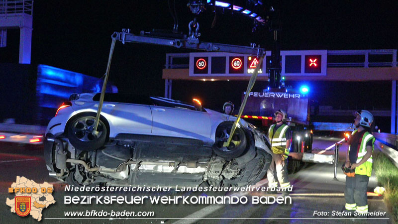 20250701_Nächtlicher Unfall auf der A2 beim Knoten Guntramsdorf Foto: Stefan Schneider BFKDO BADEN