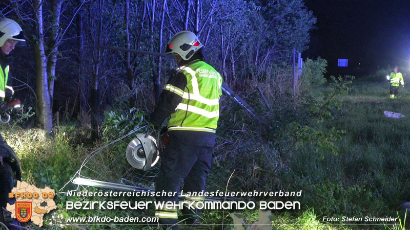 20250701_Nächtlicher Unfall auf der A2 beim Knoten Guntramsdorf Foto: Stefan Schneider BFKDO BADEN