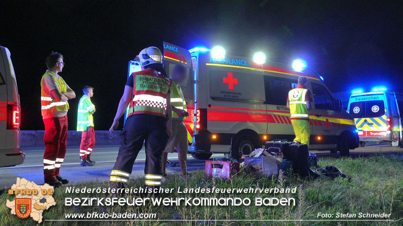20250701_Nächtlicher Unfall auf der A2 beim Knoten Guntramsdorf Foto: Stefan Schneider BFKDO BADEN