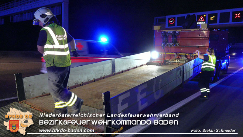 20250701_Nächtlicher Unfall auf der A2 beim Knoten Guntramsdorf Foto: Stefan Schneider BFKDO BADEN