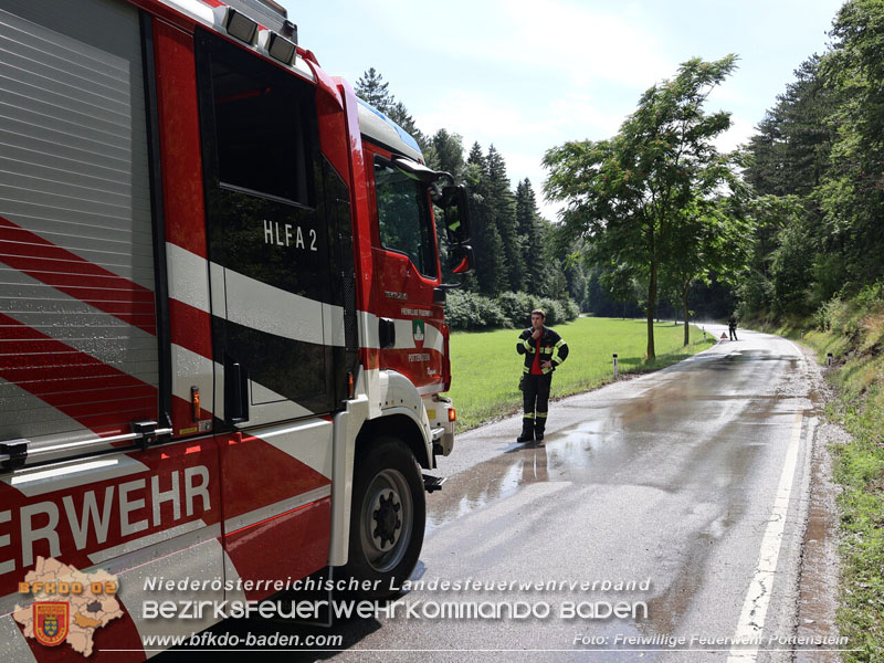 20250712_Unwetterschäden blockieren Passstraße über den „Hals" Foto: ASB Markus Hackl FF Pottenstein 20250712_Unwetterschäden blockieren Passstraße über den „Hals" Foto: ASB Markus Hackl FF Pottenstein