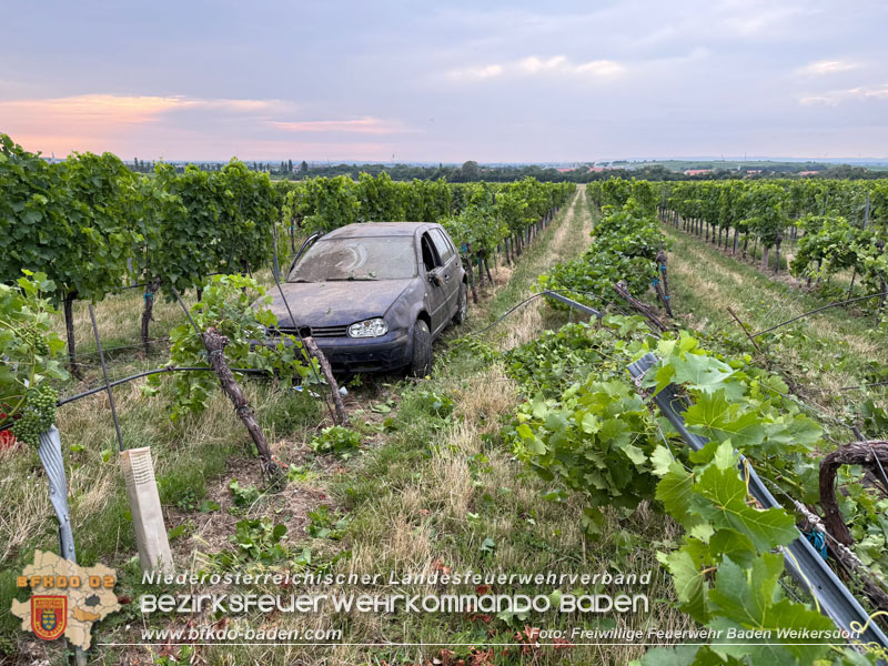 20250716_Drohneneinsatz nach Verkehrsunfall auf der Weinbergstraße bei Baden Foto: FF Baden Weikersdorf 20250716_Drohneneinsatz nach Verkehrsunfall auf der Weinbergstraße bei Baden Foto: FF Baden Weikersdorf