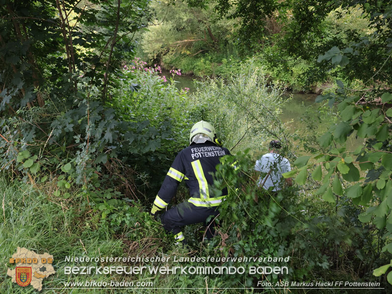 20250720_Ölfilm auf der Triesting  Foto: ASB ÖA Markus Hackl FF Pottenstein