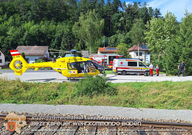 20250803_Schwerer Verkehrsunfall auf der B18 in Weissenbach a.d.Triesting Foto: FF Weissenbach/Triesting
