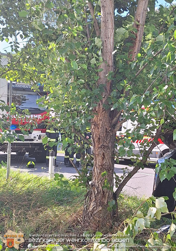 20250803_Schwerer Verkehrsunfall auf der B18 in Weissenbach a.d.Triesting Foto: FF Weissenbach/Triesting