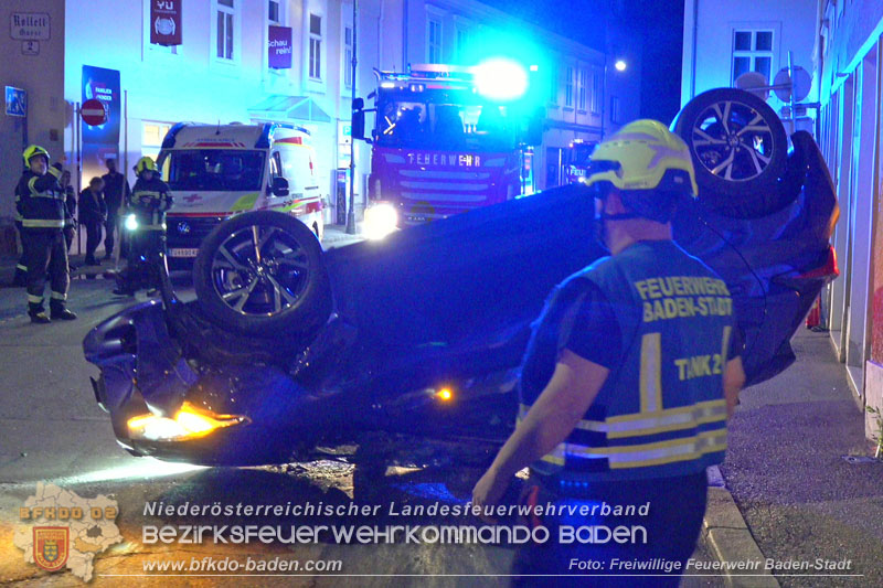 20250805_Fahrzeugüberschlag im Badener Stadtgebiet  Foto: Stefan Schneider FF Baden-Stadt