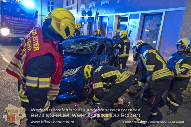 20250805_Fahrzeugüberschlag im Badener Stadtgebiet  Foto: Stefan Schneider FF Baden-Stadt