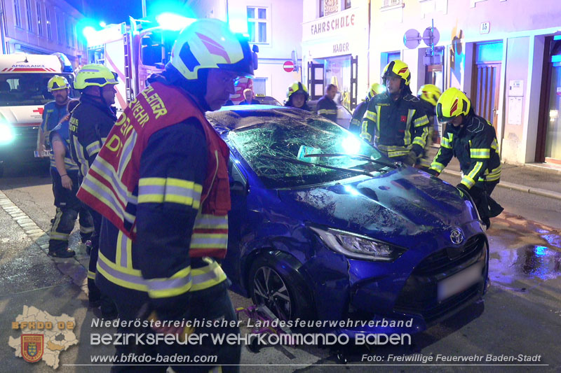 20250805_Fahrzeugüberschlag im Badener Stadtgebiet  Foto: Stefan Schneider FF Baden-Stadt
