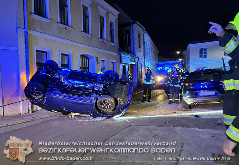 20250805_Fahrzeugüberschlag im Badener Stadtgebiet  Foto: Viktor van de Castell FF Baden-Stadt