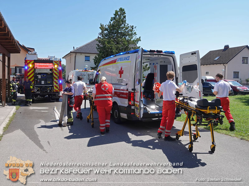 20250808_Alarmierter Brand in Kottingbrunner Wohnhausanlage  Foto: Stefan Schneider BFK BADEN