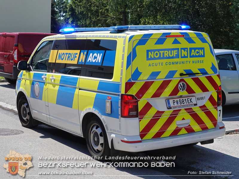 20250808_Alarmierter Brand in Kottingbrunner Wohnhausanlage  Foto: Stefan Schneider BFK BADEN