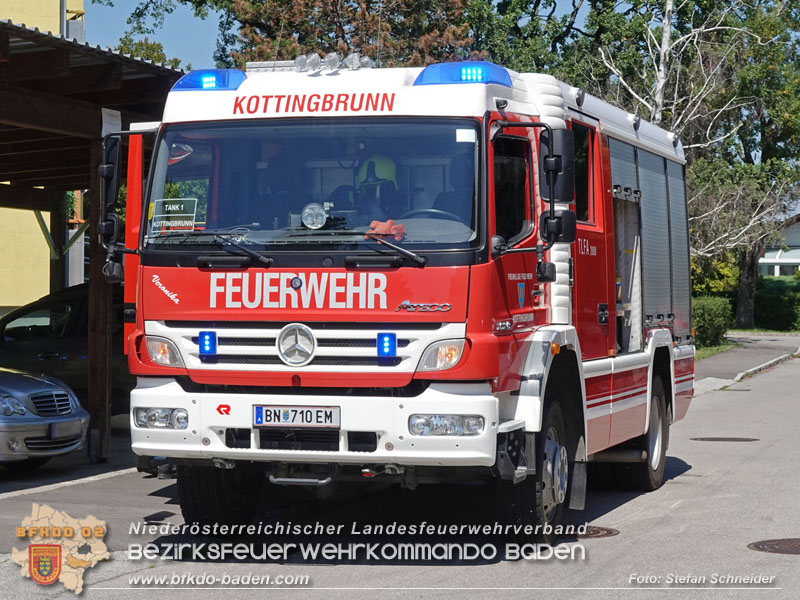 20250808_Alarmierter Brand in Kottingbrunner Wohnhausanlage  Foto: Stefan Schneider BFK BADEN
