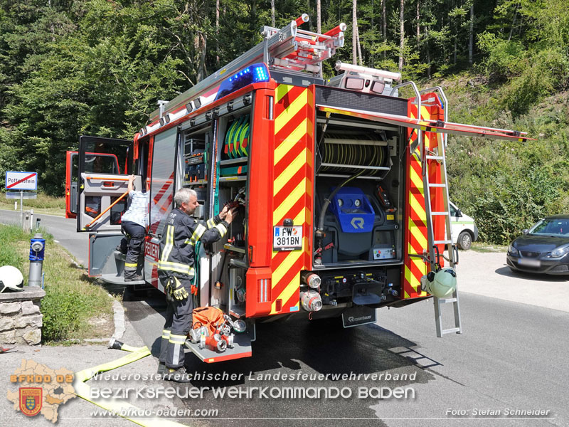 20250815_Wohnhausbrand am Ortsrand von Pottenstein  Foto: Stefan Schneider BFK BADEN