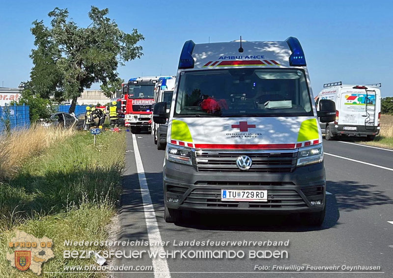 20250819_Verkehrsunfall auf der B17 zwischen Oeynhausen und Gnselsdorf  Foto: Freiwillige Feuerwehr Oeynhausen