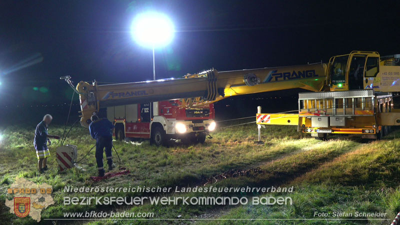 20250902_Pkw kollidiert mit Triebwagen der Aspangbahn in Günselsdorf Foto: Stefan Schneider BFKDO BADEN