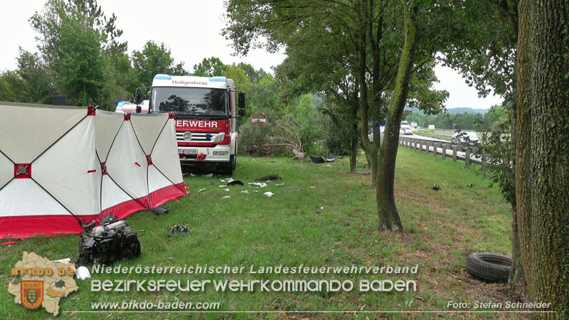 20250910_Verkehrsunfall auf der A21 mit tdlichem Ausgang   Foto: Stefan Schneider BFKDO BADEN