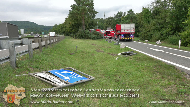 20250910_Verkehrsunfall auf der A21 mit tdlichem Ausgang   Foto: Stefan Schneider BFKDO BADEN