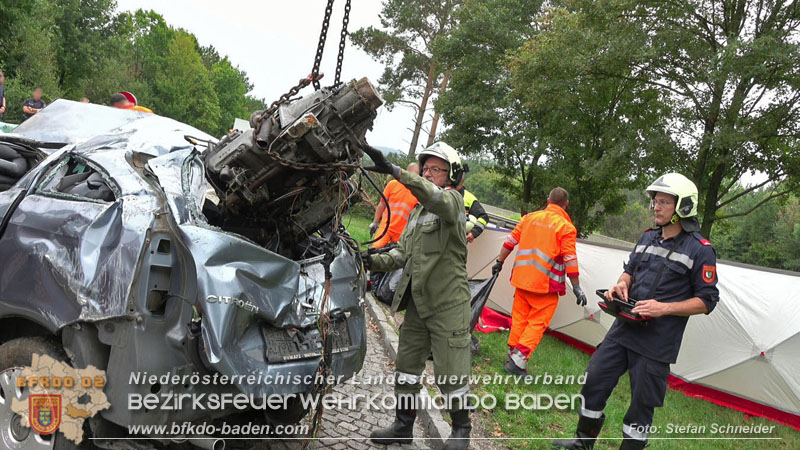 20250910_Verkehrsunfall auf der A21 mit tdlichem Ausgang   Foto: Stefan Schneider BFKDO BADEN