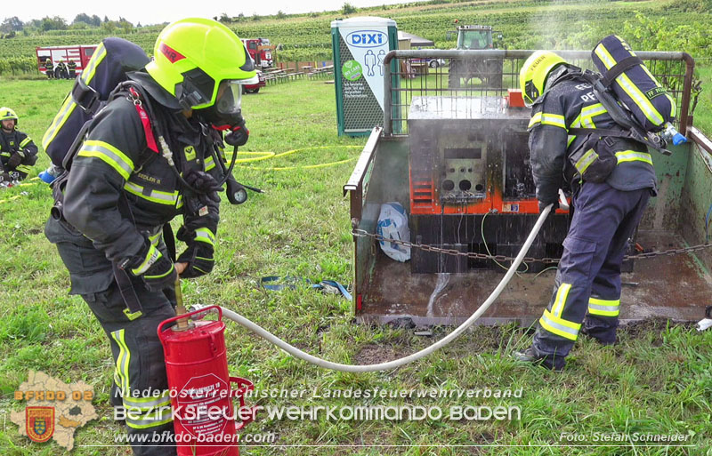 20250913_Brand eines Stromerzeugers in den Weingärten bei Pfaffstätten Foto: Stefan Schneider 20250913_Brand eines Stromerzeugers in den Weingärten bei Pfaffstätten Foto: Stefan Schneider