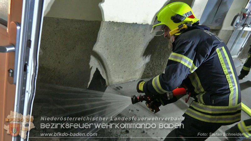 20250921_Nchtlicher Brand in Baden Ortsteil Leesdorf  Foto: Stefan Schneider BFKDO BADEN