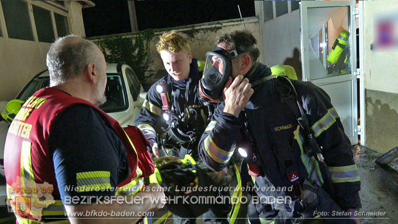 20250921_Nchtlicher Brand in Baden Ortsteil Leesdorf Foto: Stefan Schneider BFKDO BADEN