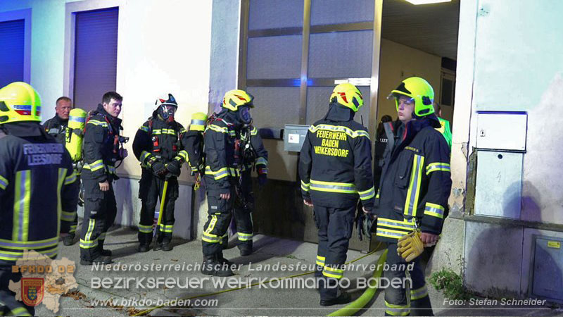 20250921_Nchtlicher Brand in Baden Ortsteil Leesdorf Foto: Stefan Schneider BFKDO BADEN