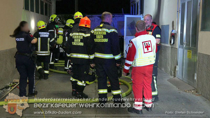 20250921_Nchtlicher Brand in Baden Ortsteil Leesdorf Foto: Stefan Schneider BFKDO BADEN