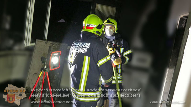 20250921_Nchtlicher Brand in Baden Ortsteil Leesdorf Foto: Stefan Schneider BFKDO BADEN