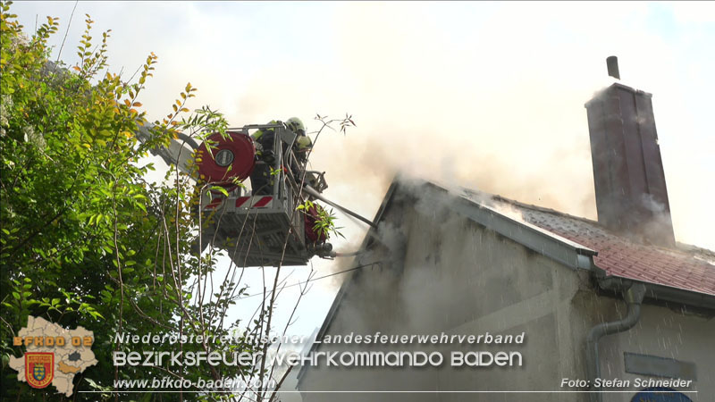 20251012_Wohnhausbrand in Schönau fordert Einsatzkräfte Foto: Stefan Schneider BFKDO BADEN 20251012_Wohnhausbrand in Schönau fordert Einsatzkräfte Foto: Stefan Schneider BFKDO BADEN