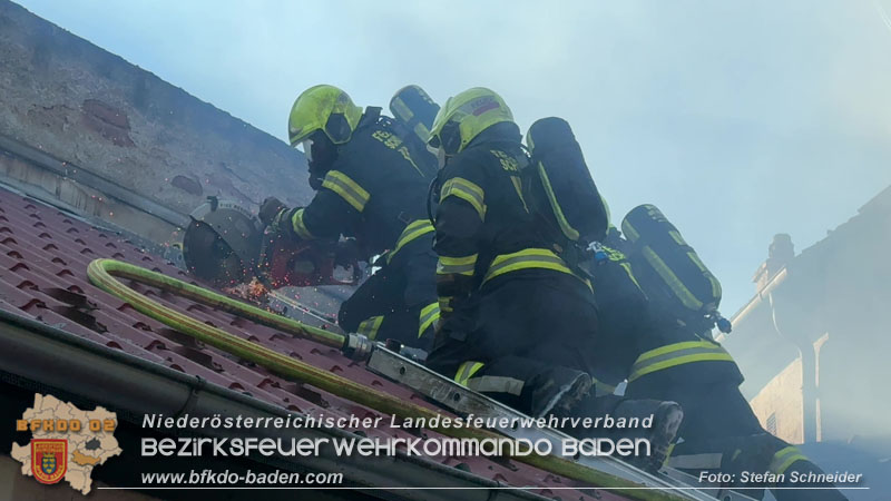 20251012_Wohnhausbrand in Schönau fordert Einsatzkräfte Foto: Stefan Schneider BFKDO BADEN 20251012_Wohnhausbrand in Schönau fordert Einsatzkräfte Foto: Stefan Schneider BFKDO BADEN