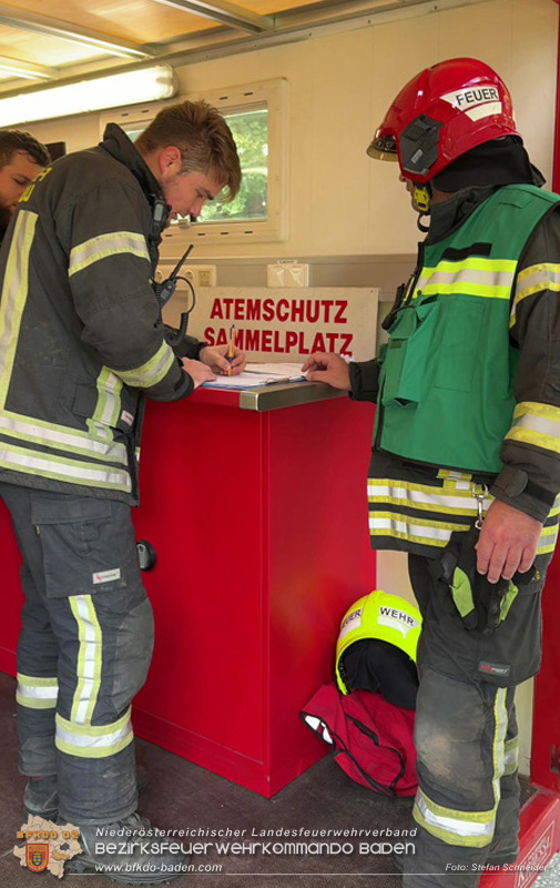 20251012_Wohnhausbrand in Schönau fordert Einsatzkräfte Foto: Stefan Schneider BFKDO BADEN 20251012_Wohnhausbrand in Schönau fordert Einsatzkräfte Foto: Stefan Schneider BFKDO BADEN 20251012_Wohnhausbrand in Schönau fordert Einsatzkräfte Foto: Stefan Schneider BFKDO BADEN 20251012_Wohnhausbrand in Schönau fordert Einsatzkräfte Foto: Stefan Schneider BFKDO BADEN