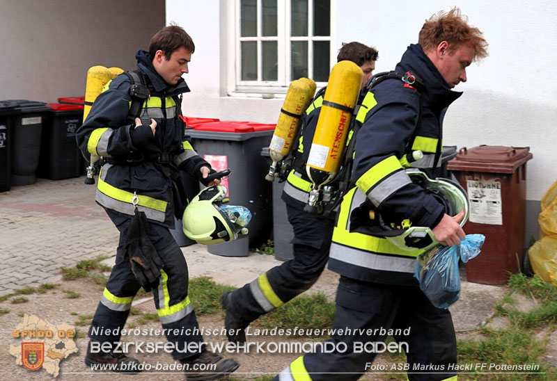 20251017_CO-Alarm in Dachgeschoßwohnung in Pottenstein Foto: ASB Markus Hackl FF Pottenstein 20251017_CO-Alarm in Dachgeschoßwohnung in Pottenstein Foto: ASB Markus Hackl FF Pottenstein