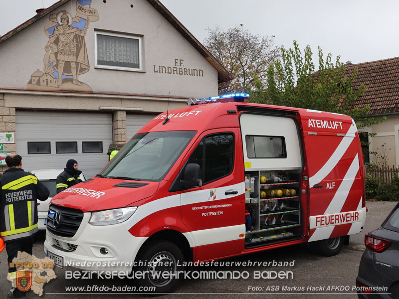 20251026_Gebäudebrand in Lindabrunn Foto: ASB Markus Hackl 20251026_Gebäudebrand in Lindabrunn Foto: ASB Markus Hackl