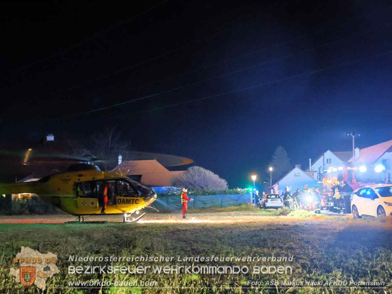 20251120_Wohnhausbrand in Enzesfeld Foto: ASB Markus Hackl BFK Presseteam 20251120_Wohnhausbrand in Enzesfeld Foto: ASB Markus Hackl BFK Presseteam