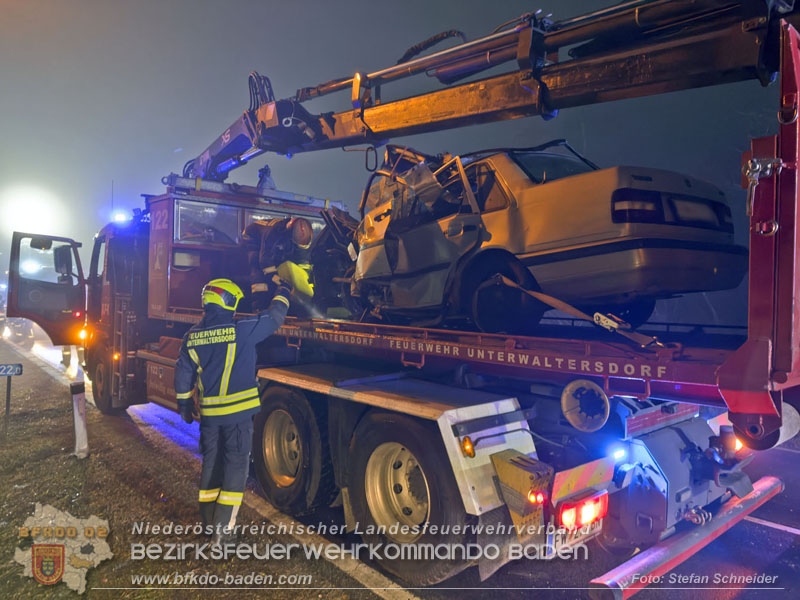 20251208_Frontalzusammensto� auf der B60 zwsichen Unterwaltersdorf und Weigelsdorf Foto: Stefan Schneider BFKDO BADEN