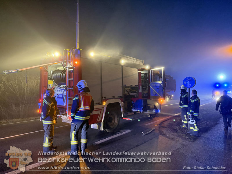 20251208_Frontalzusammensto� auf der B60 zwsichen Unterwaltersdorf und Weigelsdorf Foto: Stefan Schneider BFKDO BADEN