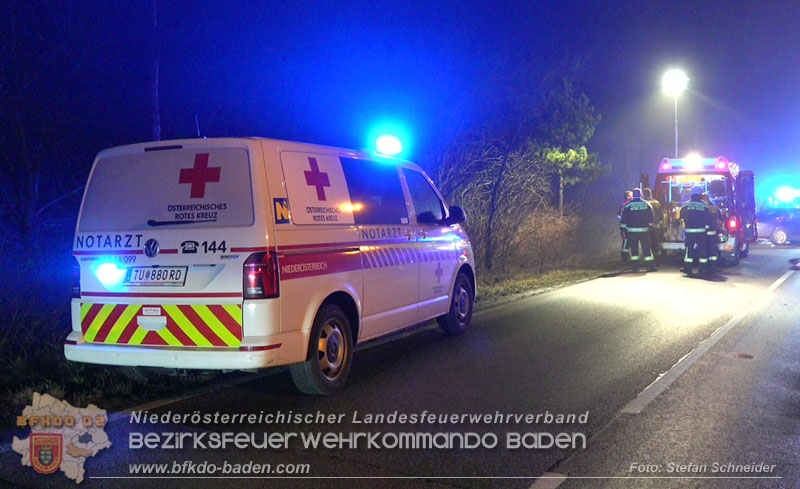 20251208_Frontalzusammensto� auf der B60 zwsichen Unterwaltersdorf und Weigelsdorf Foto: Stefan Schneider BFKDO BADEN