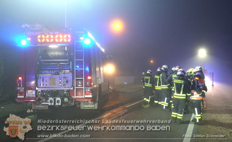 20251208_Frontalzusammensto� auf der B60 zwsichen Unterwaltersdorf und Weigelsdorf Foto: Stefan Schneider BFKDO BADEN