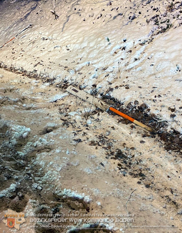 20251226_Erfolgreiche Personensuche nach Verkehrsunfall auf der L125 bei Hochstra&szlig;  Foto: FF Hochstra&szlig;