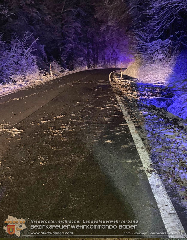 20251226_Erfolgreiche Personensuche nach Verkehrsunfall auf der L125 bei Hochstra&szlig;  Foto: FF Hochstra&szlig;