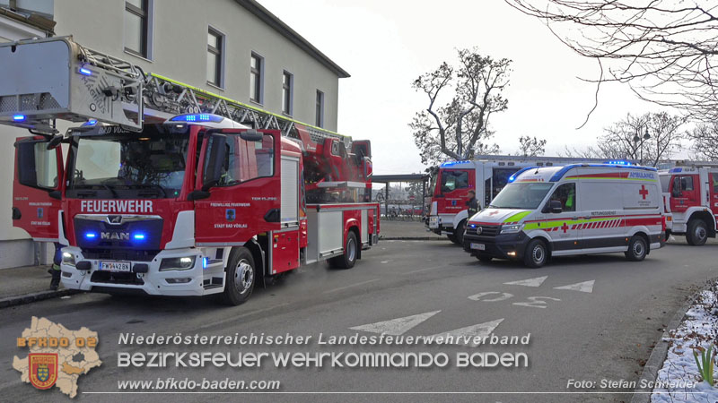20251226_Eine verletzte Person nach K�chenbrand in Bad V�slau  Foto: Stefan Schneider BFKDO BADEN