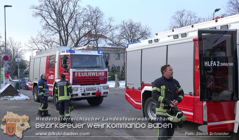 20251226_Eine verletzte Person nach K�chenbrand in Bad V�slau  Foto: Stefan Schneider BFKDO BADEN