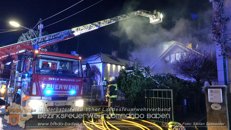 20251227_N�chtlicher Brand in Baden mit Herausforderungen f�r die Einsatzkr�fte Foto: Stefan Schneider FF Baden-Stadt