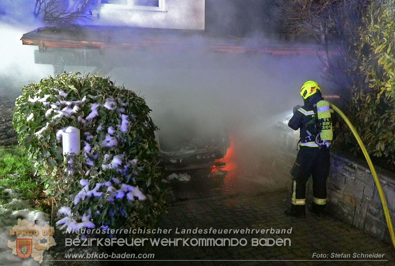 20251227_N�chtlicher Brand in Baden mit Herausforderungen f�r die Einsatzkr�fte Foto: Stefan Schneider FF Baden-Stadt