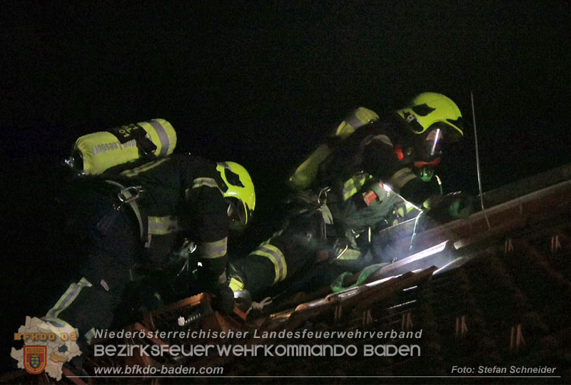 20251227_N�chtlicher Brand in Baden mit Herausforderungen f�r die Einsatzkr�fte Foto: Stefan Schneider FF Baden-Stadt