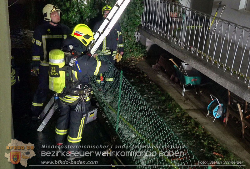 20251227_N�chtlicher Brand in Baden mit Herausforderungen f�r die Einsatzkr�fte Foto: Stefan Schneider FF Baden-Stadt